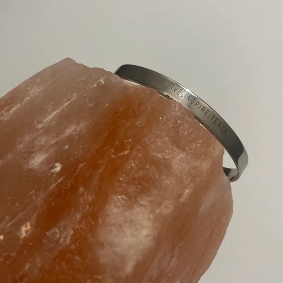 KEEP Collective Bracelet - Picture 3 of 4